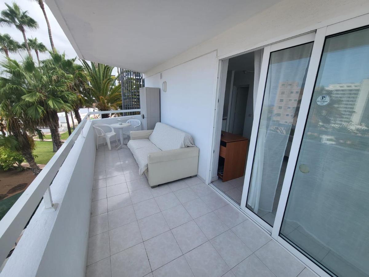 Cozy Apartment Near The Beach Playa de las Americas  Bagian luar foto