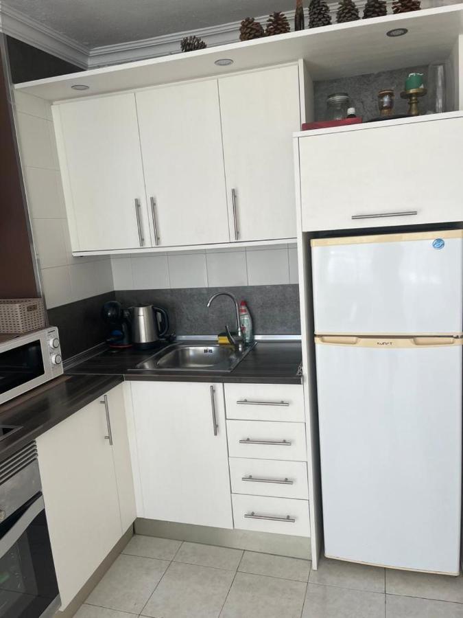 Cozy Apartment Near The Beach Playa de las Americas  Bagian luar foto